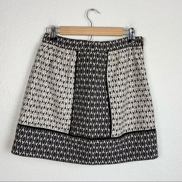 J Crew Textured Multi Print White and Black Skirt - Picture 3 of 8